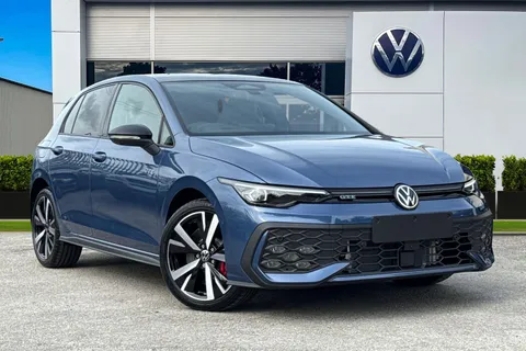 Volkswagen Golf 1.5 TSI eHybrid 19.7kWh GTE DSG Euro 6 (s/s) 5dr Thumbnail #2