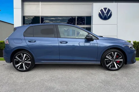 Volkswagen Golf 1.5 TSI eHybrid 19.7kWh GTE DSG Euro 6 (s/s) 5dr Thumbnail #4