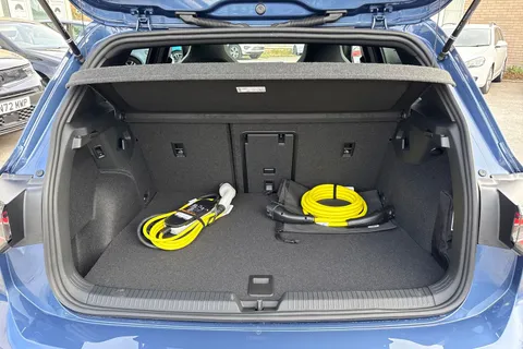 Volkswagen Golf 1.5 TSI eHybrid 19.7kWh GTE DSG Euro 6 (s/s) 5dr Thumbnail #7