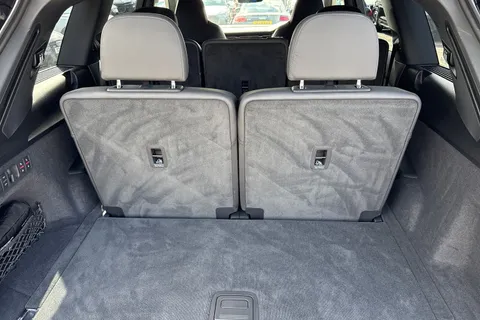 KS74FJE Audi SQ7 SUV Black Edition TFSI 507 PS tiptronic Thumbnail #7