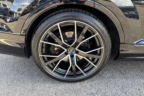 KS74FJE Audi SQ7 SUV Black Edition TFSI 507 PS tiptronic Thumbnail #11