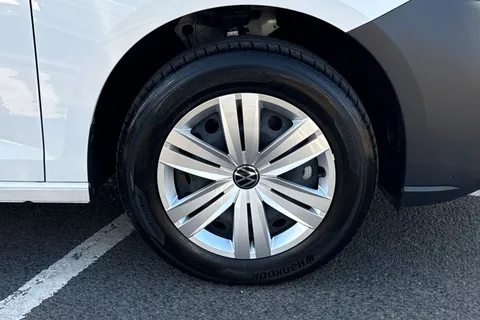 PF74MPU Volkswagen Caddy 1.5 TSI 114PS Commerce Van Thumbnail #10