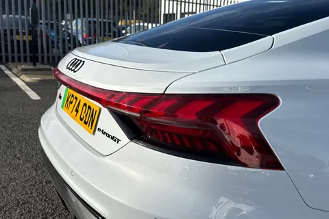 KP74ODN Audi RS e-tron GT Carbon Black 440,00 kW Thumbnail #8