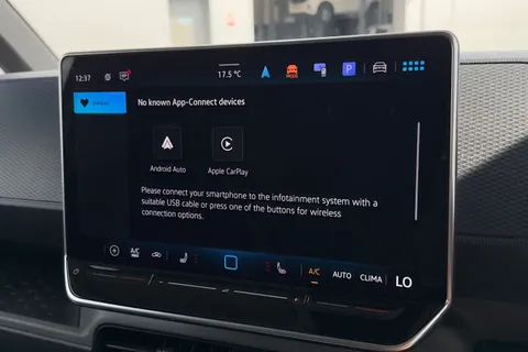 ML74ZRG Volkswagen Id. Buzz Cargo 210kW Commerce 79kWh Auto Thumbnail #12