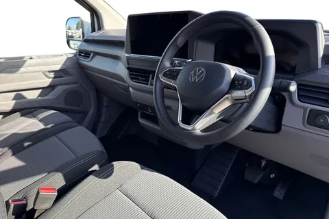 DF25JZT Volkswagen E-Transporter 100kW 65kWh Commerce Plus Van Auto Thumbnail #14