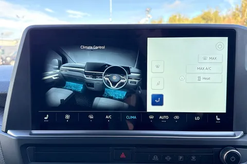 DF25JZT Volkswagen E-Transporter 100kW 65kWh Commerce Plus Van Auto Thumbnail #22