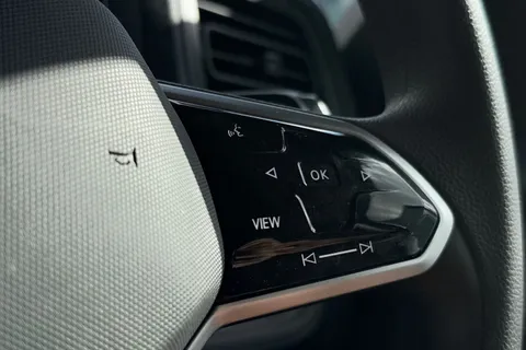 ML74ZRG Volkswagen Id. Buzz Cargo 210kW Commerce 79kWh Auto Thumbnail #39