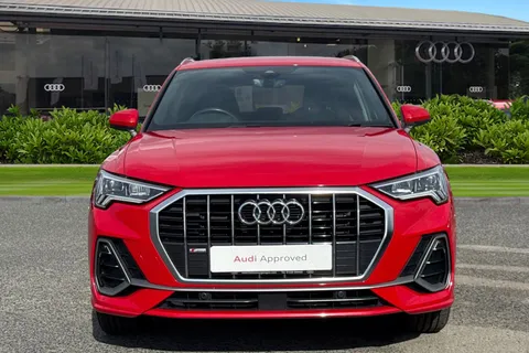 CP22VBV Audi Q3 S line 35 TDI 150 PS S tronic Thumbnail #6
