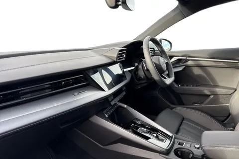 PX25WRG Audi A3 S line 35 TFSI  150 PS S tronic Thumbnail #9