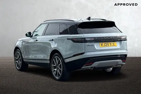 KJ25XJL Land Rover Range Rover Velar 2.0 P400e 19.2kWh Dynamic HSE SUV 5dr Petrol Plug-in Hybrid Auto 4WD Euro 6 (s/s) (404 ps) Thumbnail #3