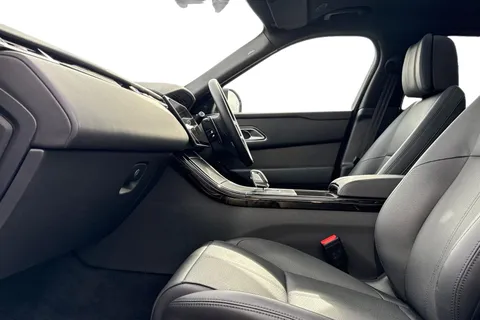 KJ25XJL Land Rover Range Rover Velar 2.0 P400e 19.2kWh Dynamic HSE SUV 5dr Petrol Plug-in Hybrid Auto 4WD Euro 6 (s/s) (404 ps) Thumbnail #5