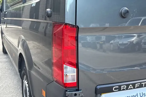 DG25EJA Volkswagen Crafter CR35 Panel van Commerce Plus LWB 177 PS 2.0 TDI 8sp Automatic FWD Thumbnail #8