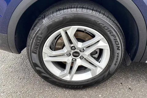 DG72BYJ Audi Q5 Sport 45 TFSI quattro 265 PS S tronic Thumbnail #6