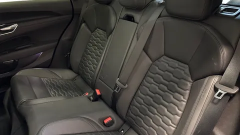 KT22JMV Audi RS e-tron GT 440,00 kW Thumbnail #7