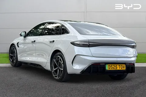 DS25TOV BYD SEAL 82.5kWh Design Auto 4dr Thumbnail #3