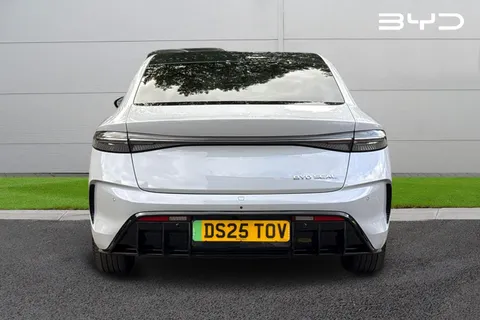 DS25TOV BYD SEAL 82.5kWh Design Auto 4dr Thumbnail #5