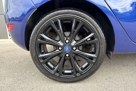 WX17XHA Ford Fiesta 1.0T EcoBoost Titanium X Euro 6 (s/s) 5dr Thumbnail #10