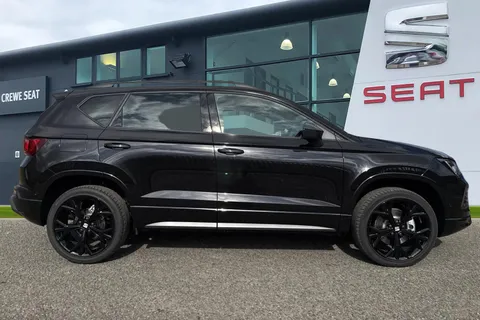 KJ25RTO SEAT Ateca 1.5 TSI EVO FR Black Edition Euro 6 (s/s) 5dr Thumbnail #4
