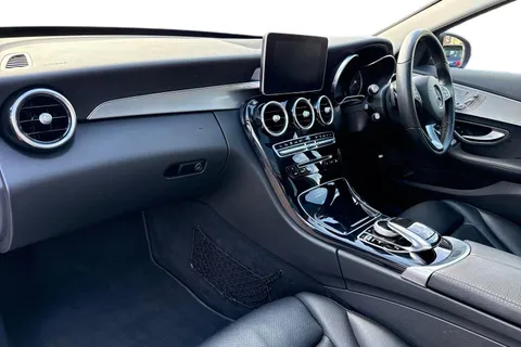 GU17XMK Mercedes-Benz C Class 2.0 C350e 6.4kWh Sport (Premium Plus) G-Tronic+ Euro 6 (s/s) 4dr Thumbnail #9