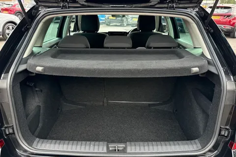 MK72UWO Škoda Kamiq 1.0 TSI SE L Executive Euro 6 (s/s) 5dr Thumbnail #10