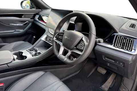 DH74MDU BYD Seal U 1.5 DM-i 26.6kWh Comfort CVT Auto Euro 6 (s/s) 5dr Thumbnail #8