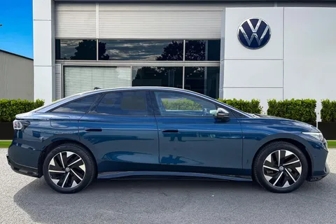 KM74BCX Volkswagen Id.7 210kW Match Pro 77kWh 5dr Auto | Heat pump | Rear camera Thumbnail #4