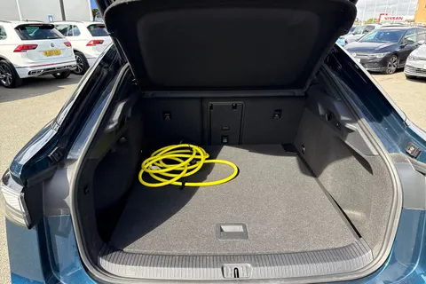 KM74BCX Volkswagen Id.7 210kW Match Pro 77kWh 5dr Auto | Heat pump | Rear camera Thumbnail #7