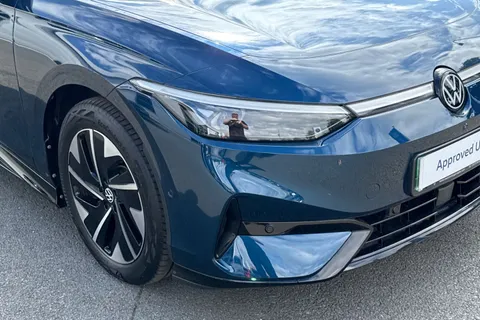 KM74BCX Volkswagen Id.7 210kW Match Pro 77kWh 5dr Auto | Heat pump | Rear camera Thumbnail #9