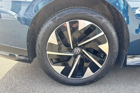 KM74BCX Volkswagen Id.7 210kW Match Pro 77kWh 5dr Auto | Heat pump | Rear camera Thumbnail #11