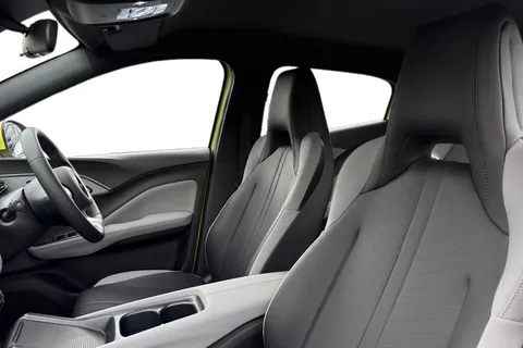 DS25TNV BYD Dolphin Surf 43.2kWh Boost Auto 5dr Thumbnail #12