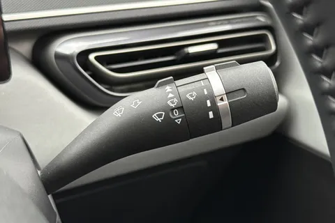 DS25TNV BYD Dolphin Surf 43.2kWh Boost Auto 5dr Thumbnail #30