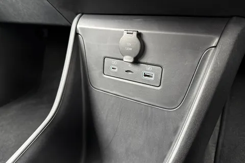 DS25TNV BYD Dolphin Surf 43.2kWh Boost Auto 5dr Thumbnail #42