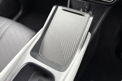 DS25TNV BYD Dolphin Surf 43.2kWh Boost Auto 5dr Thumbnail #43