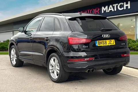 BK68JZJ Audi Q3 1.4 TFSI CoD S line Edition Euro 6 (s/s) 5dr Thumbnail #3
