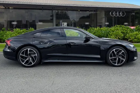 FP22YXA Audi e-tron GT 93.4kWh Vorsprung Auto quattro 4dr Thumbnail #4