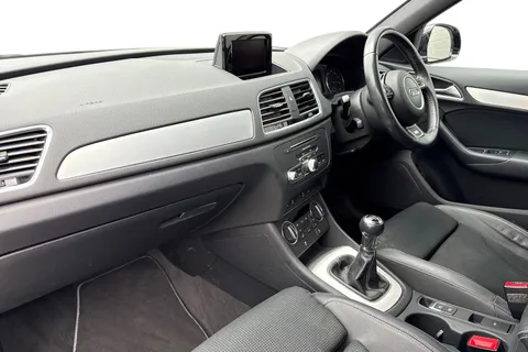 DG68KXM Audi Q3 1.4 TFSI CoD S line Edition Euro 6 (s/s) 5dr Thumbnail #9