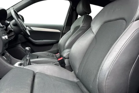 DG68KXM Audi Q3 1.4 TFSI CoD S line Edition Euro 6 (s/s) 5dr Thumbnail #11