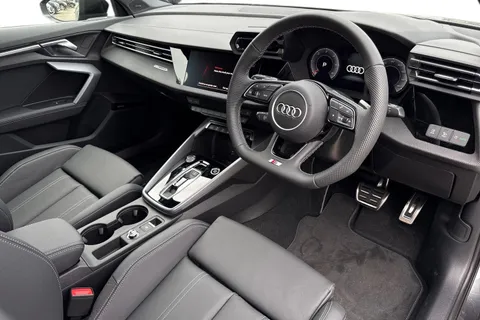 Audi A3 2.0 TDI 35 Black Edition Sportback S Tronic Euro 6 (s/s) 5dr Thumbnail #8