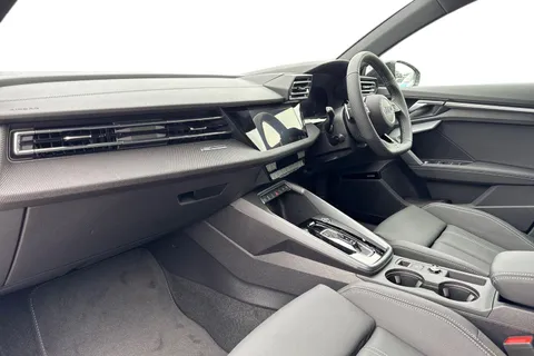 Audi A3 2.0 TDI 35 Black Edition Sportback S Tronic Euro 6 (s/s) 5dr Thumbnail #9