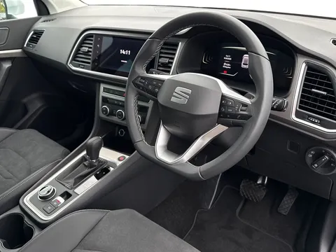 KR25GVJ SEAT Ateca 1.5 TSI EVO Xperience 5dr DSG ** DELIVERY MILEAGE** Thumbnail #8