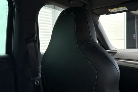 33 of 64 for SKODA SUPERB 1.4 TSI iV Sport Line Plus DSG 5dr