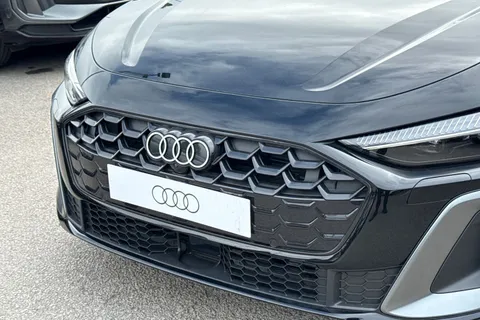 Audi A5 Avant 2.0 TDI S line S Tronic Euro 6 (s/s) 5dr Thumbnail #28