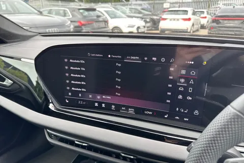 Audi A5 Avant 2.0 TDI S line S Tronic Euro 6 (s/s) 5dr Thumbnail #44