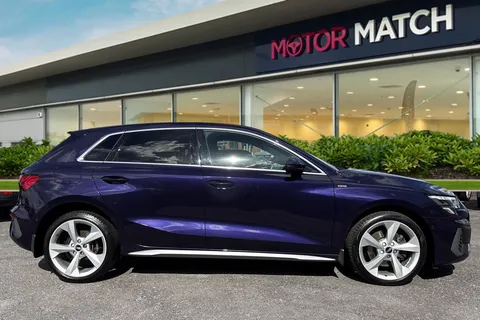 MJ71CZK Audi A3 1.4 TFSIe 40 S line Sportback S Tronic Euro 6 (s/s) 5dr 13kWh Thumbnail #4