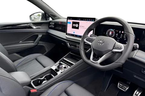 Volkswagen Tiguan 1.5 TSI eHybrid 19.7kWh R-Line DSG Euro 6 (s/s) 5dr Thumbnail #14