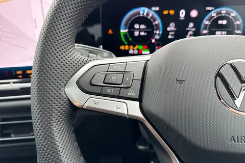 Volkswagen Tiguan 1.5 TSI eHybrid 19.7kWh R-Line DSG Euro 6 (s/s) 5dr Thumbnail #53