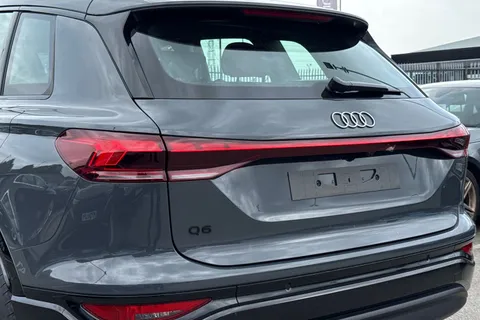 Audi Q6 E-Tron 100kWh Performance Sport Auto 5dr Thumbnail #8