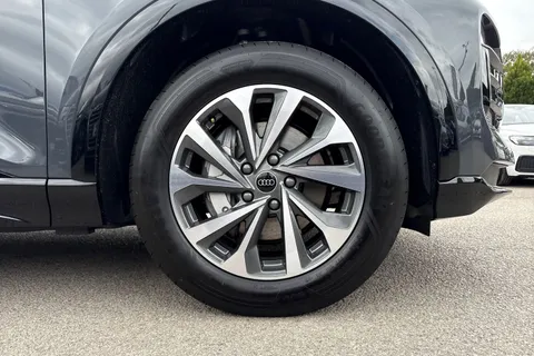 Audi Q6 E-Tron 100kWh Performance Sport Auto 5dr Thumbnail #10