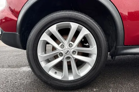 EX18XCG Nissan Juke 1.6 N-Connecta XTRON Euro 6 5dr Thumbnail #11