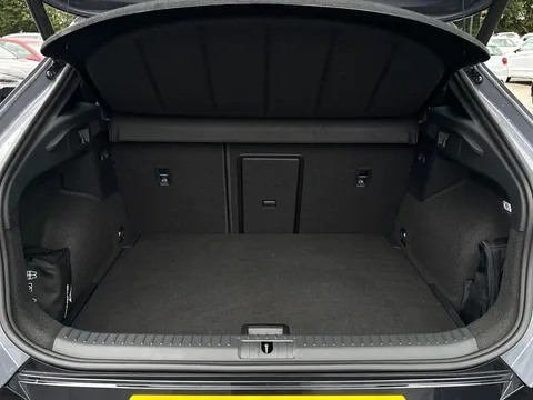 KS74XTH CUPRA Formentor CUPRA Formentor VZ2 2.0 TSI DSG-auto 4Drive 333 7-speed automatic Thumbnail #10